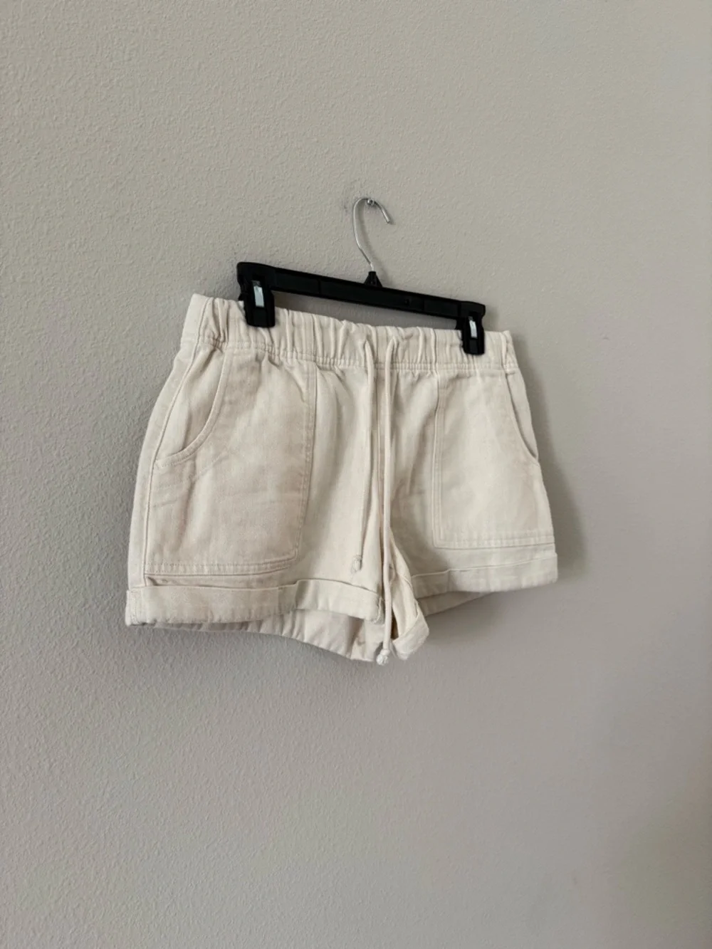 Aerie Cream High Waisted Tie Drawstring Shorts Small - Picture 4 of 10
